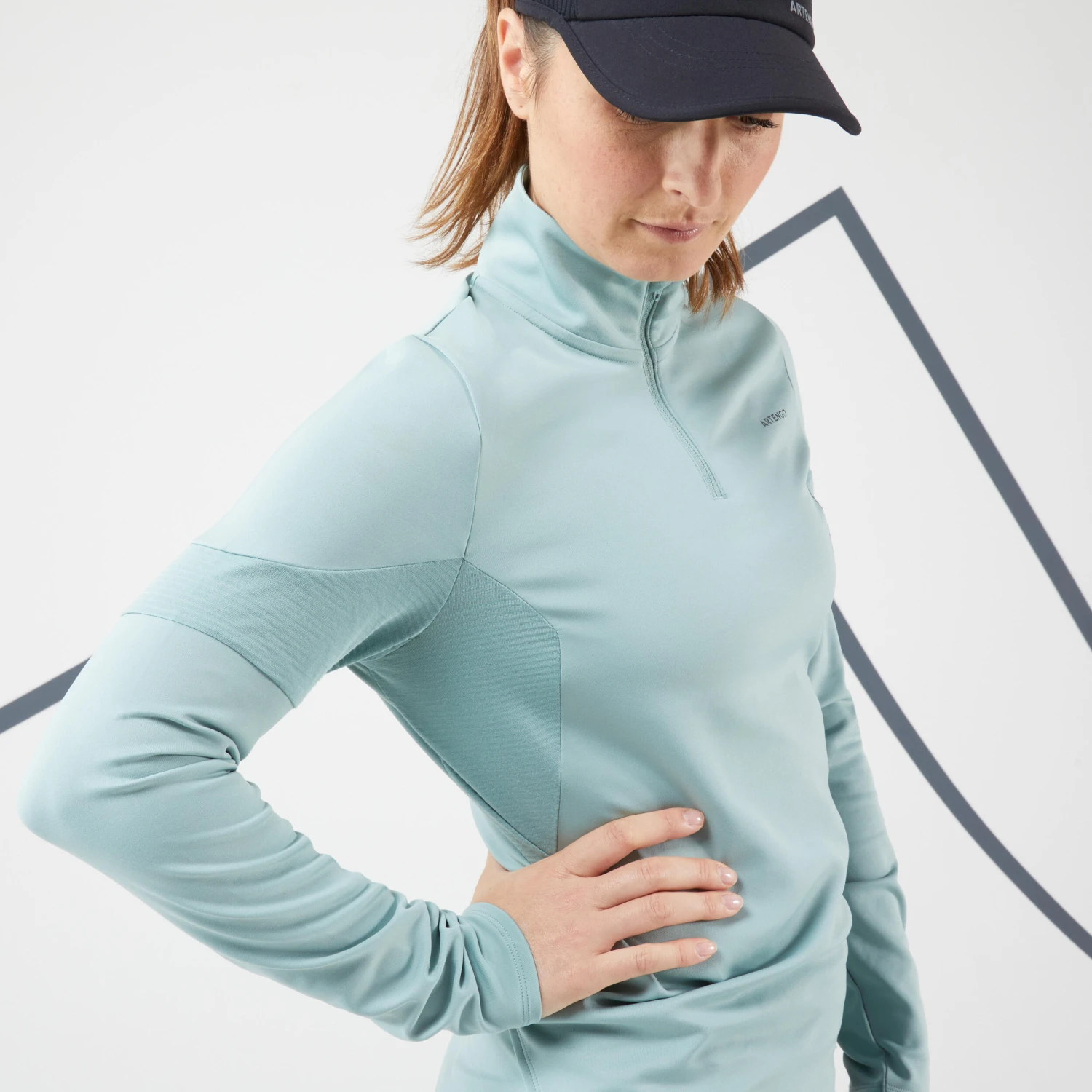 Artengo Women's Long-Sleeved Thermal T-Shirt TH 900 9 Artengo Women's Long-Sleeved Thermal T-Shirt TH 900 - Image 9