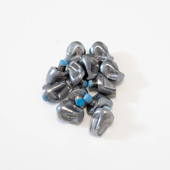 REFURBISHED ADULT SCREW-IN RUGBY STUDS 4 REFURBISHED ADULT SCREW-IN RUGBY STUDS - Image 4
