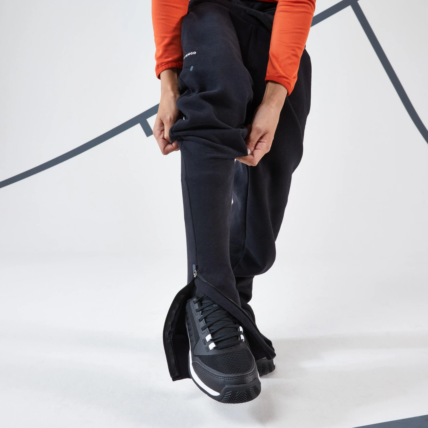 Artengo Kids' Thermal Tennis Bottoms TH500 4 Artengo Kids' Thermal Tennis Bottoms TH500 - Image 4