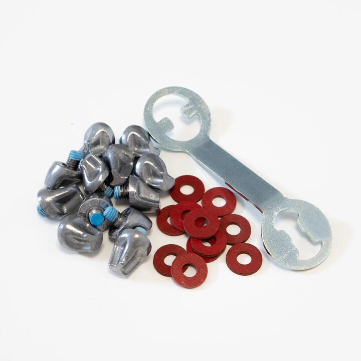 REFURBISHED ADULT SCREW-IN RUGBY STUDS 3 REFURBISHED ADULT SCREW-IN RUGBY STUDS - Image 3