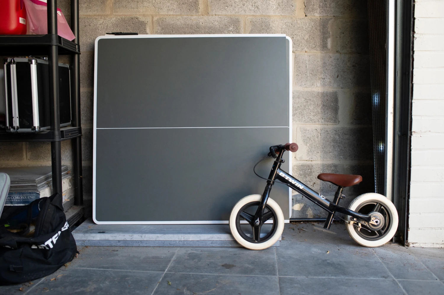 Medium Indoor Table Tennis Table PPT 130 2 Medium Indoor Table Tennis Table PPT 130 - Image 2